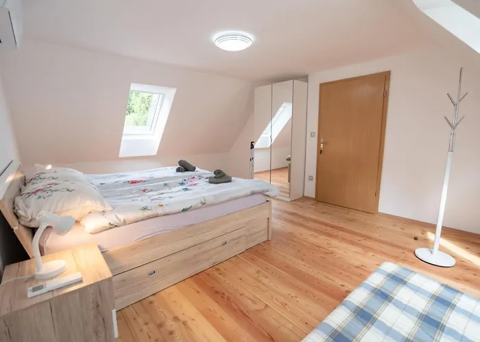 Pri Dopivcu Log pod Mangartom