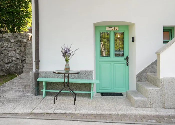 Pri Dopivcu Vakantiehuis Log pod Mangartom