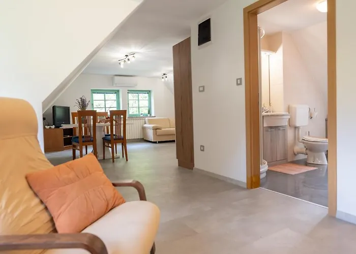 Pri Dopivcu Log pod Mangartom